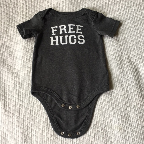 Old Navy Onesies (SET OF 5) - Picture 5 of 12